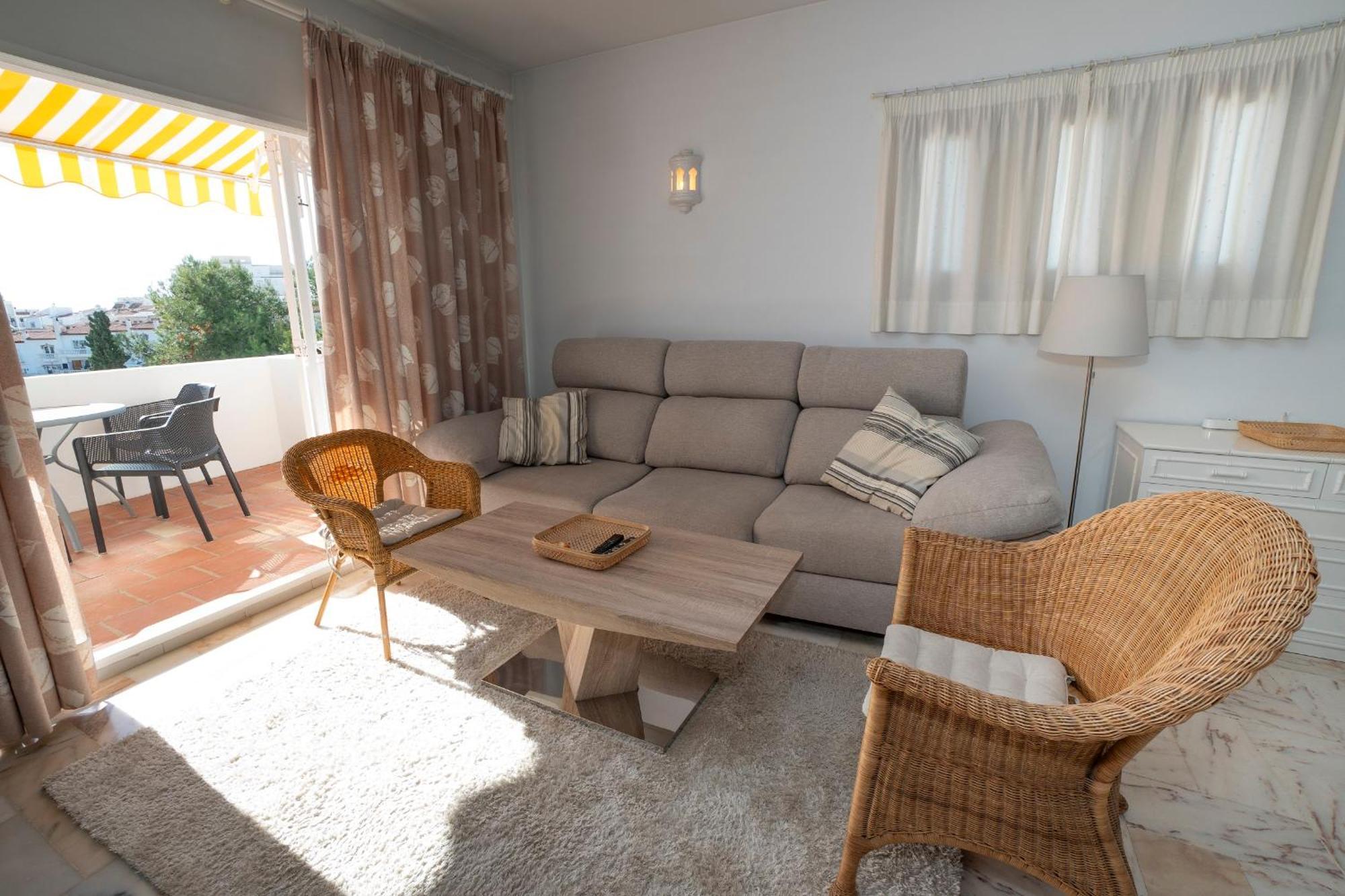Ferienwohnung Residensol 13 Menyber Nerja Exterior foto